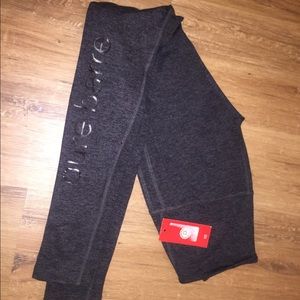 NWT Pure Barre Splits 59 keyhole leggings!